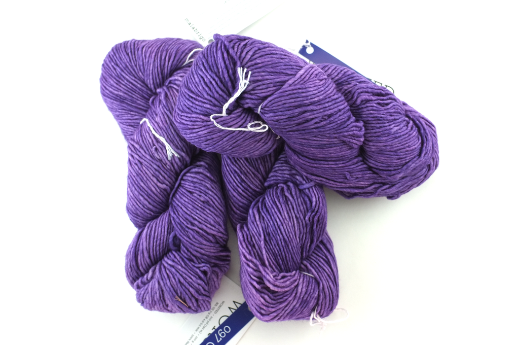 Malabrigo Worsted in color Cuarzo, #097, Merino Wool Aran Weight Knitting Yarn, purple - Red Beauty Textiles