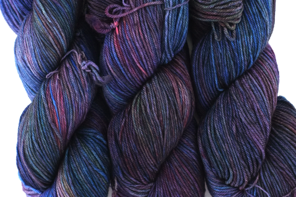 Arroyo in color Sombra de Palma, Sport Weight Merino Wool Knitting Yarn, dark blues, purples, #229 - Red Beauty Textiles
