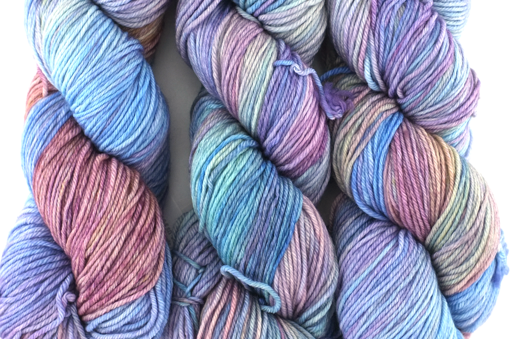Arroyo in color Arapey, Sport Weight Merino Wool Knitting Yarn, pastel blues, lilac, #875 - Red Beauty Textiles
