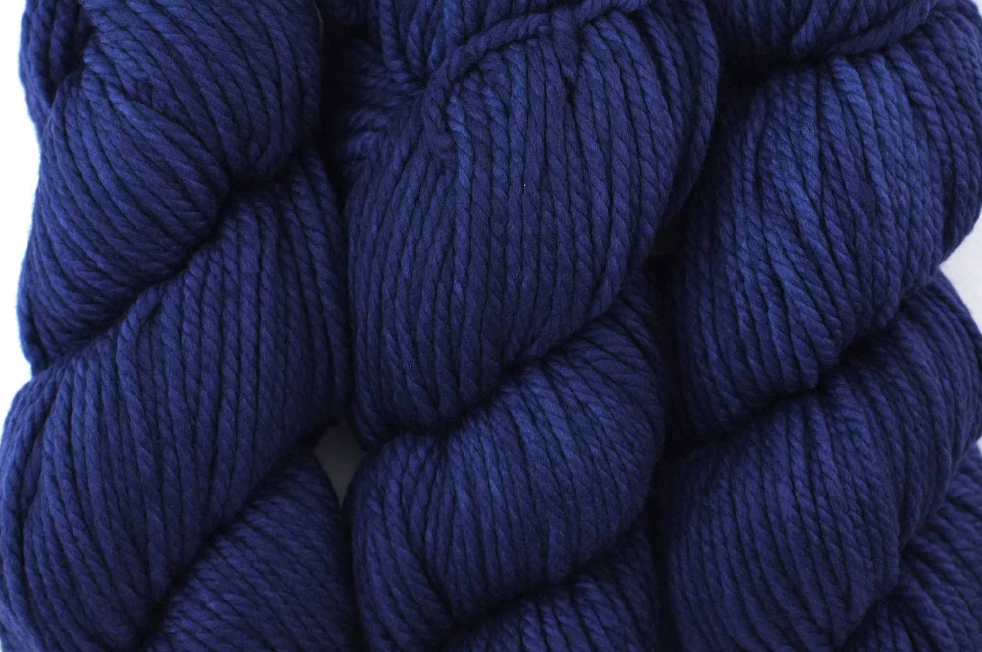 Malabrigo Chunky in color Marine, Bulky Weight Merino Wool Knitting Yarn, deep navy blue, #062 - Red Beauty Textiles