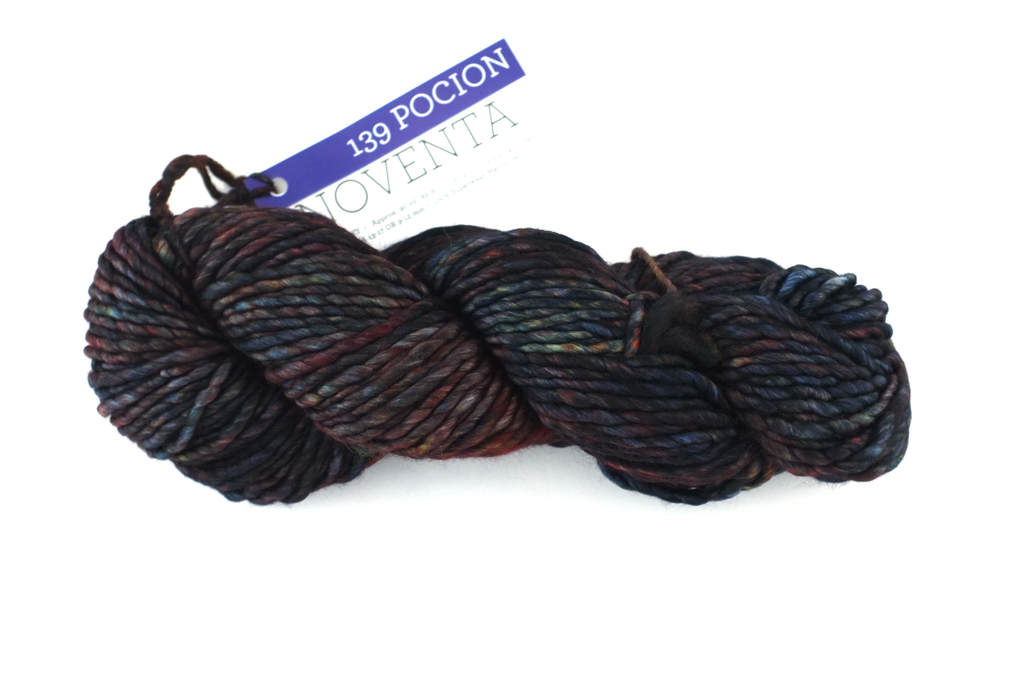 Malabrigo Noventa in color Pocion, Merino Wool Super Bulky Knitting Yarn, machine washable, dark navy, red, #139 - Red Beauty Textiles