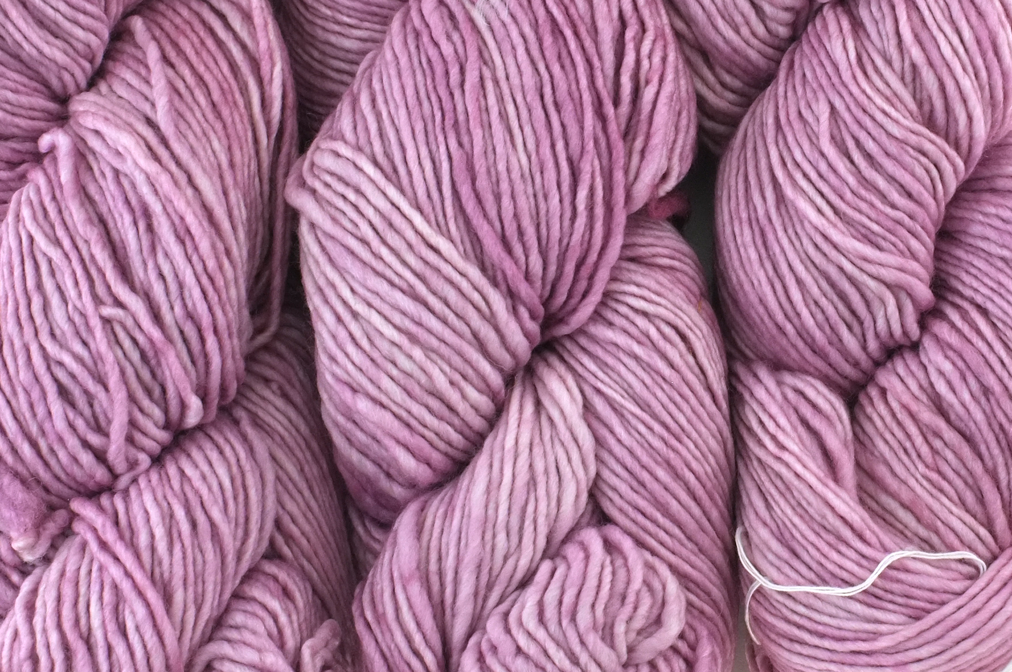 Malabrigo Worsted in color Pink Frost, #017, Merino Wool Aran Weight Knitting Yarn, lilac pink - Red Beauty Textiles