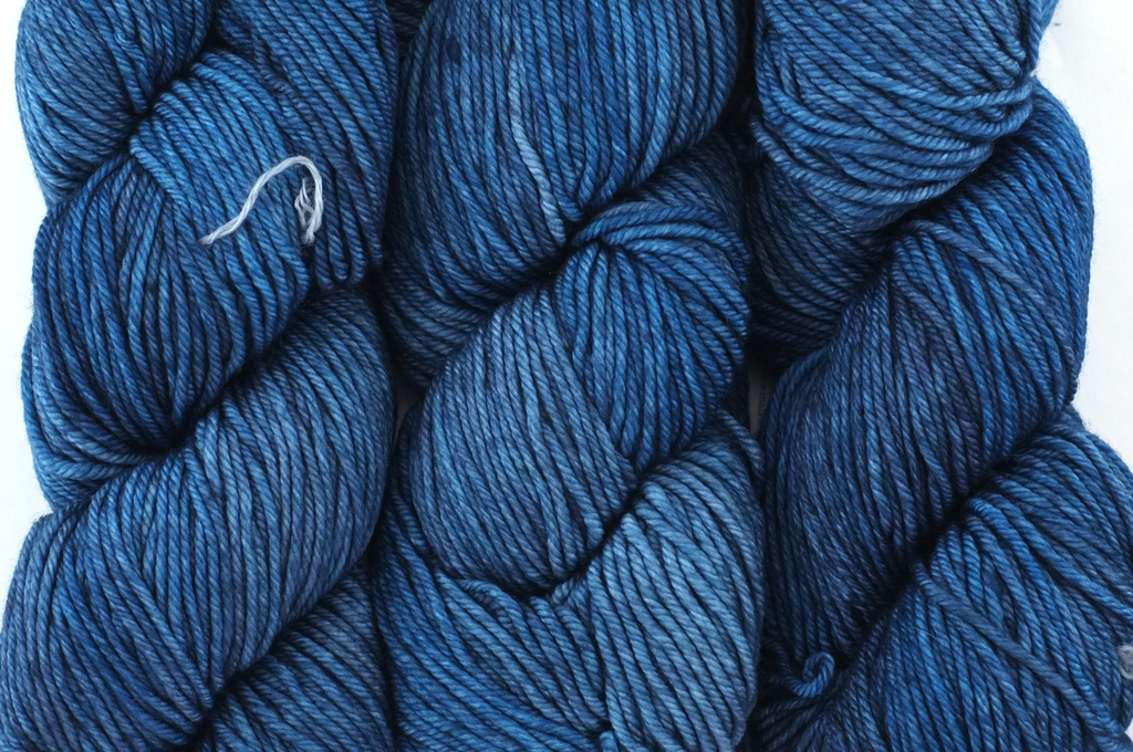Malabrigo Rios in color Bobby Blue, Worsted Weight Merino Wool Knitting Yarn, dark ultramarine blue, #027 - Red Beauty Textiles